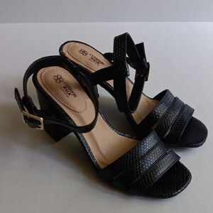 BLACK SUMMER STRAPPY  HEELS SIZE 6